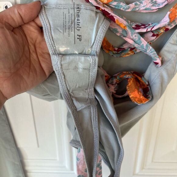 Nwt Free People Straps In The Back Bodysuit Mercury Grey - Picture 6 of 6